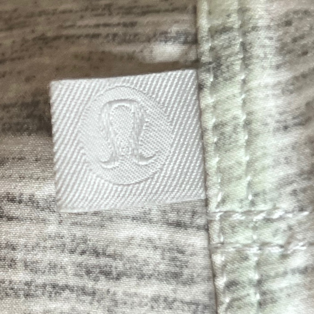 Lululemon Rain/Lightweight Jacket - image 8